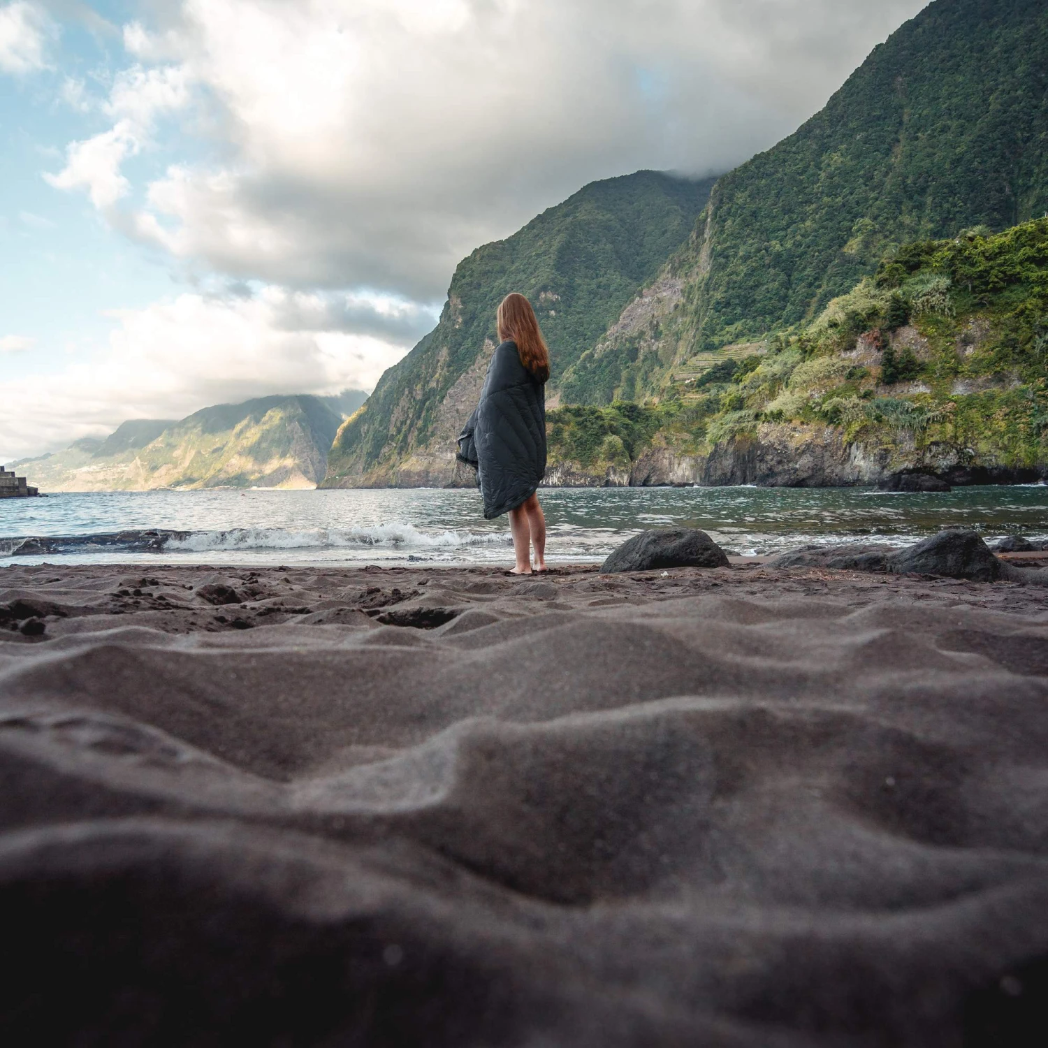 Grüezi Bag BIOPOD DOWNWOOL EXTREME LIGHT 185 BLACK EDITION - Sommerschlafsack 12 Grüezi Bag BIOPOD DOWNWOOL EXTREME LIGHT 185 BLACK EDITION - Sommerschlafsack – Bild 12